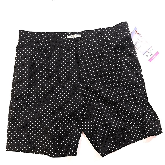 Lee Pants - NWT black white polka dot shorts mid rise Lee 14